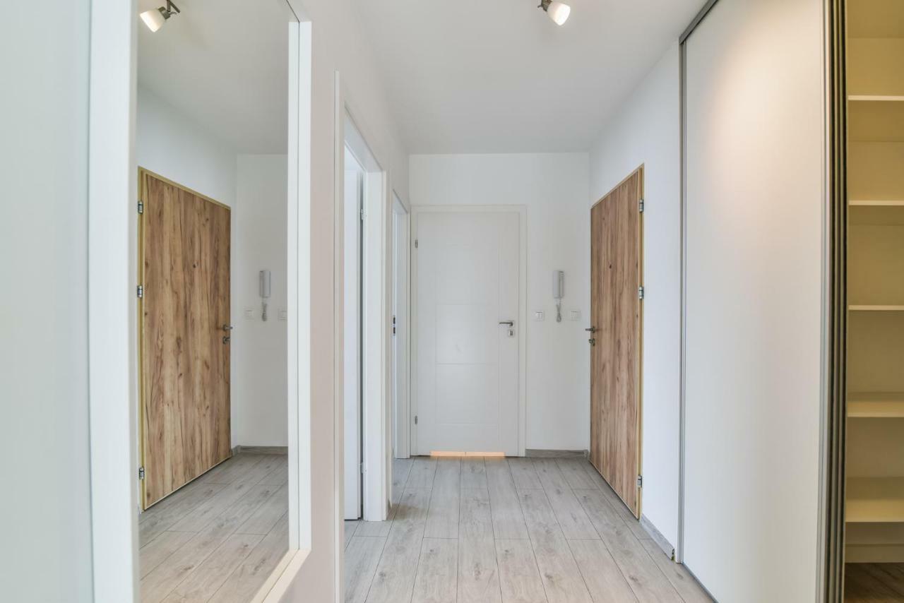 Ltc Apartments Malczewskiego Centrum غدانسك المظهر الخارجي الصورة