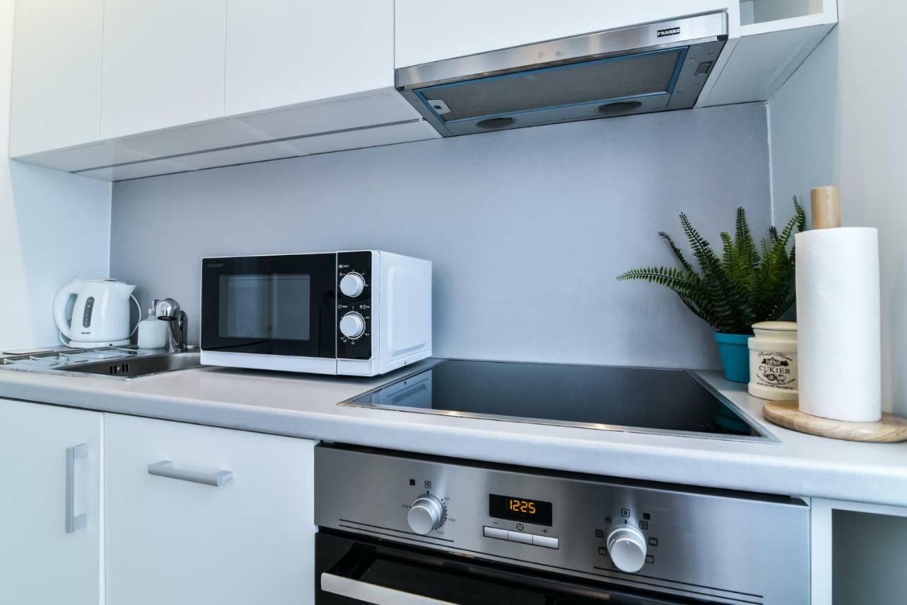 Ltc Apartments Malczewskiego Centrum غدانسك المظهر الخارجي الصورة